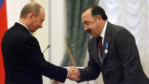 Walerij Gazzajew i Władimir Putin