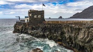 "Najmniejszy hotel na świecie" ma tylko 2 gwiazdki, a cena noclegu zwala z nóg!