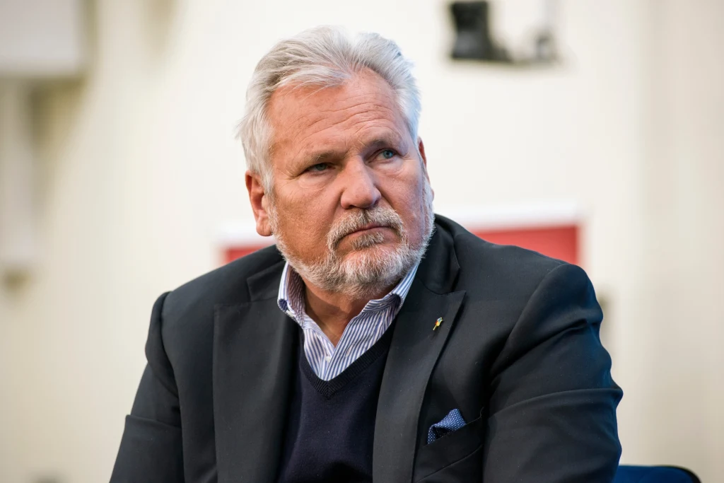 Aleksander Kwaśniewski  Aleksander Kwaśniewski