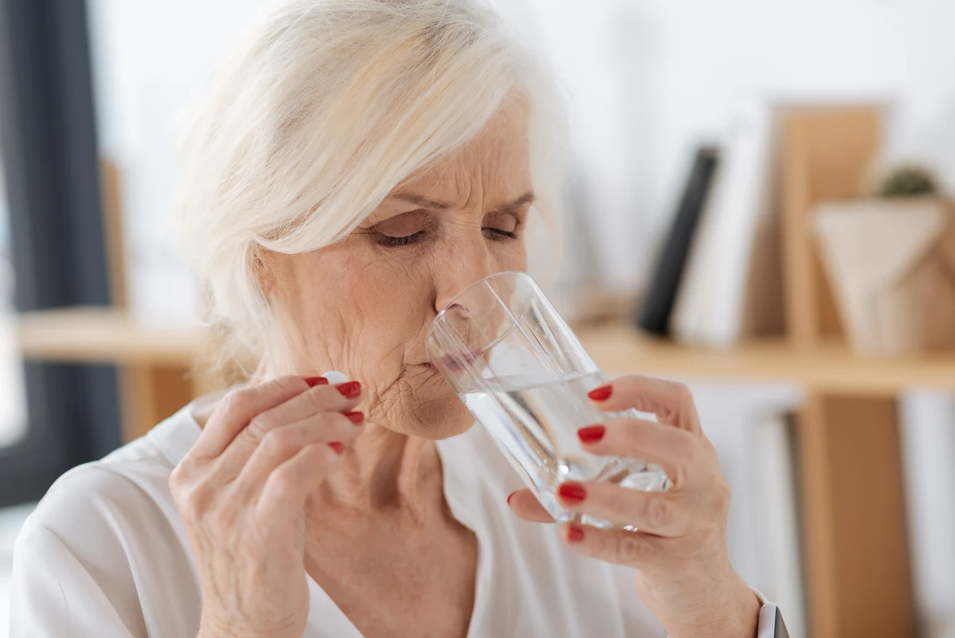 Leki najlepiej popijać wodą