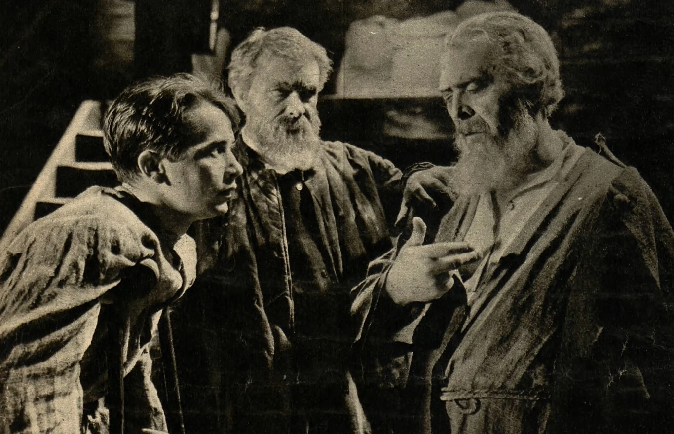 Kazimierz Junosza-Stępowski, Stanisław Grolicki i Włodzimierz Łoziński w filmie Znachor 1937 r