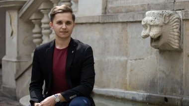 Prof. Mateusz Hołda