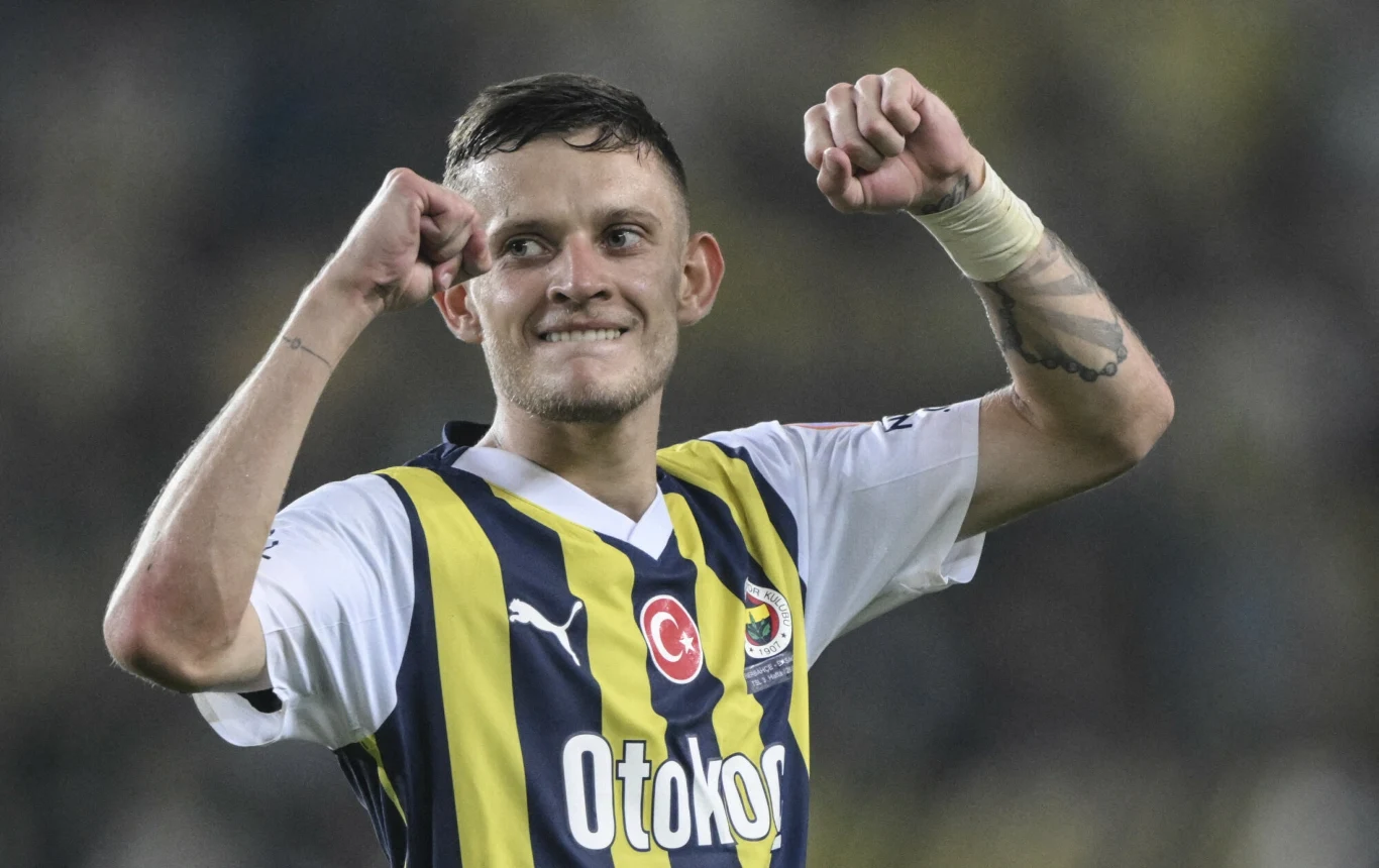 Sebastian Szymański jest w Fenerbahce Stambuł jedną z największych gwiazd