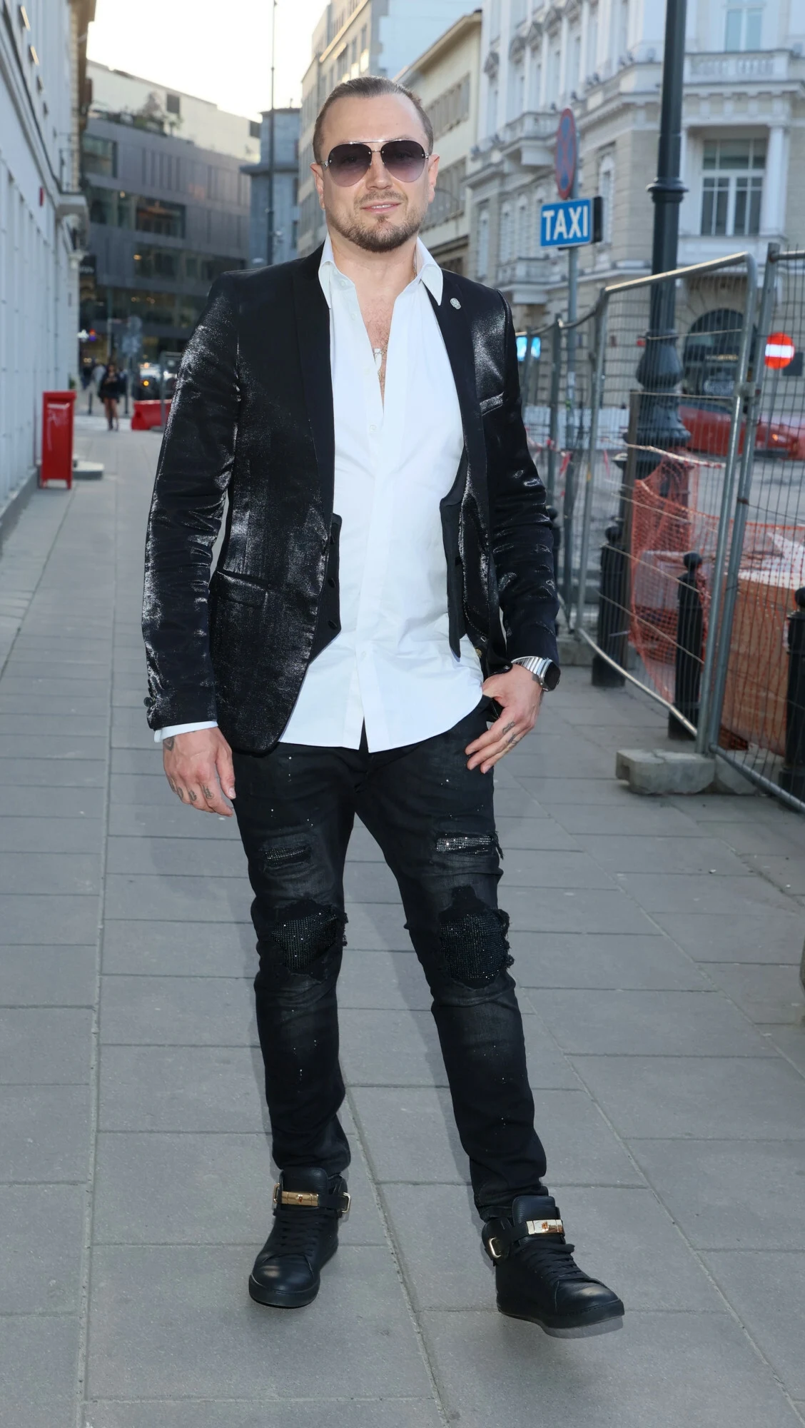 Aleksander Baron Aleksander Baron