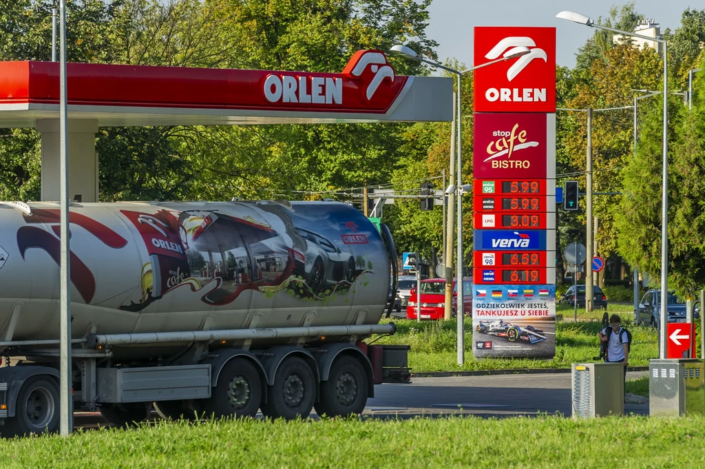 Zdaniem eksperta z DM BOŚ zysk EBIDTA Orlenu obniży się o kilka miliardów złotych z powodu niskich cen paliw