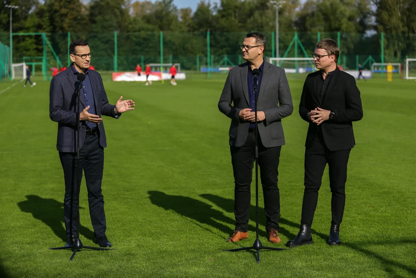 Od lewej: Mateusz Morawiecki, Jarosław Szlachetka, Jarosław Królewski