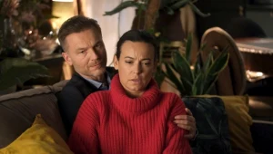 Andrzej (Krystian Wieczorek) wyzna Magdzie (Anna Mucha), że nie chce zemsty i nie pozwie Julii do sądu za to, że próbowała zniszczyć mu życie i karierę