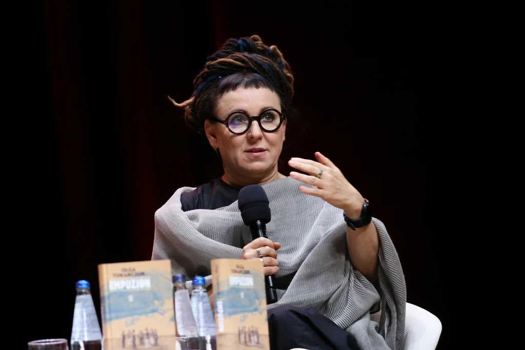Wybory parlamentarne. Olga Tokarczuk udzieliła "politycznego wywiadu" brytyjskiej prasie Wybory parlamentarne. Olga Tokarczuk udzieliła "politycznego wywiadu" brytyjskiej prasie