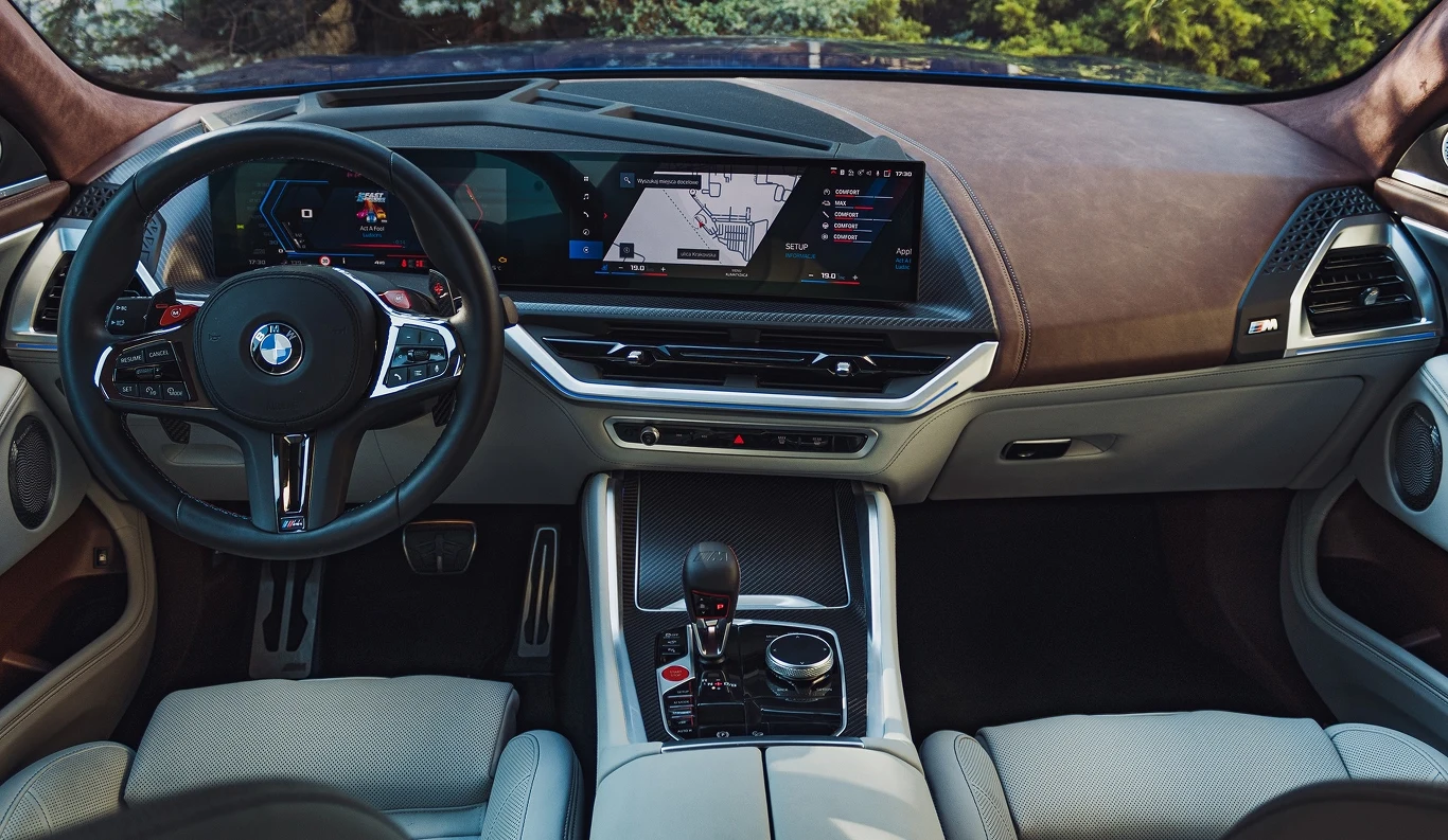 BMW XM