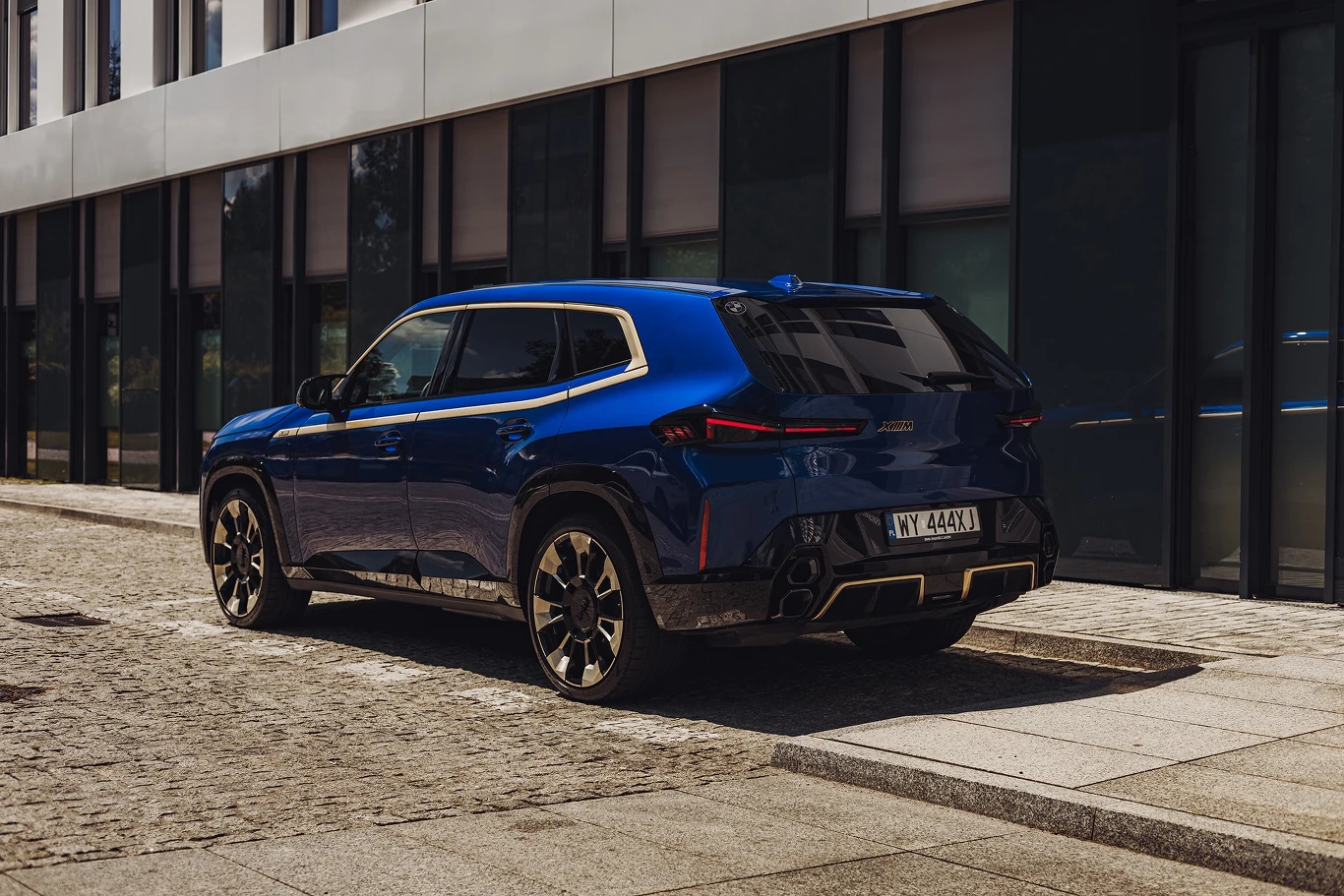 BMW XM