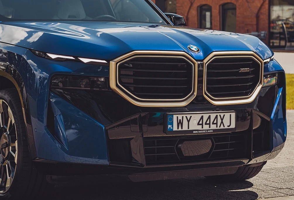 BMW XM
