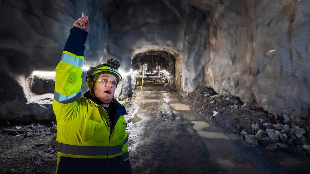 Kiruna w Szwecji słynęła dotąd z największej na świecie kopalni rudy żelaza. Okazało się, że region jest także zasobny w pierwiastki ziem rzadkich, które są niezbędne do rozwoju OZE
