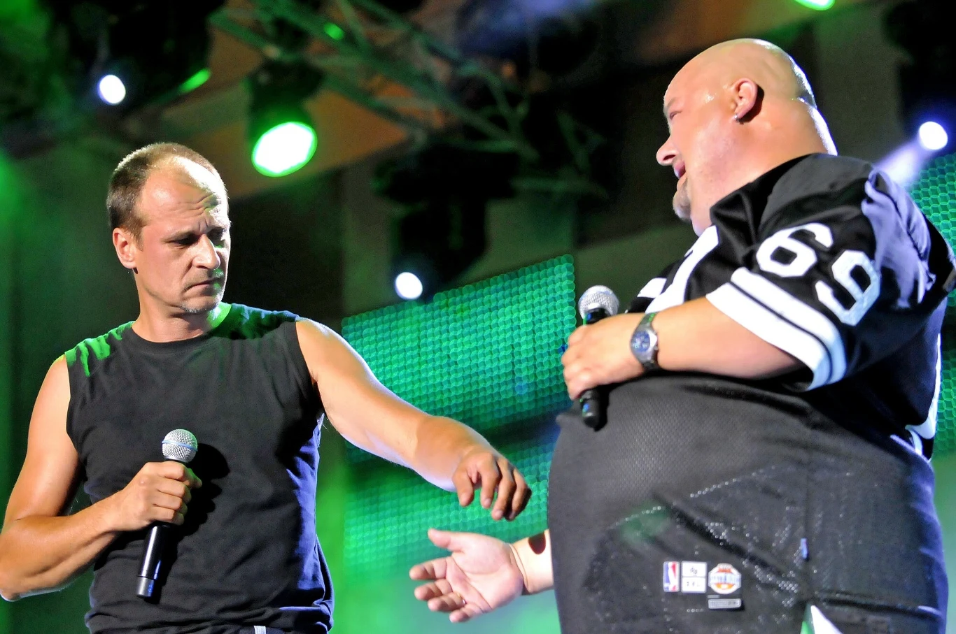 Paweł Kukizy i Marek Kryjom na scenie jeszcze jako Piersi