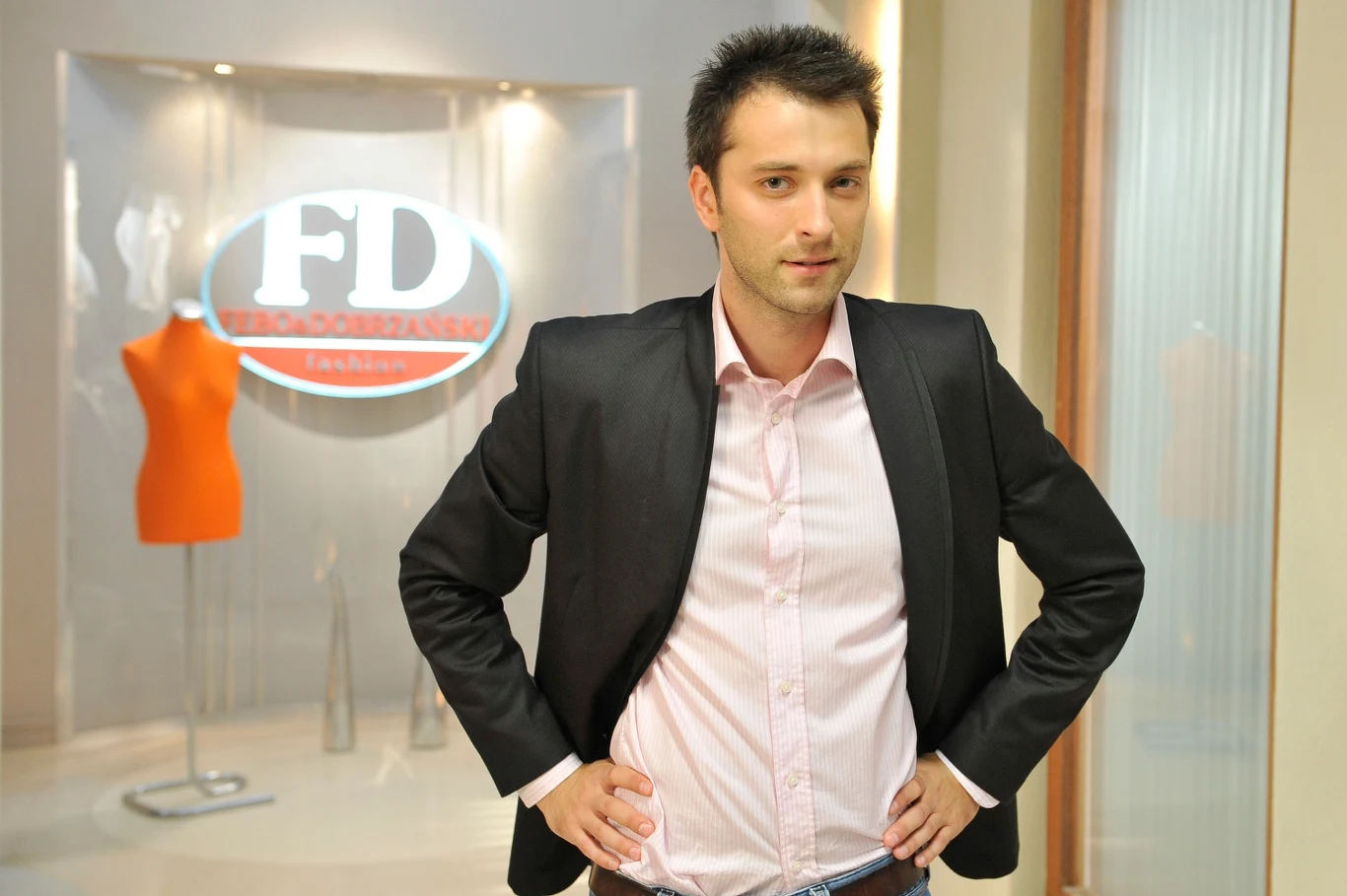 Filip Bobek w serialu "BrzydUla"