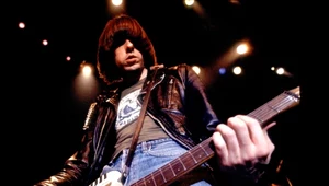 Johnny Ramone nazywany jest prekursorem punku