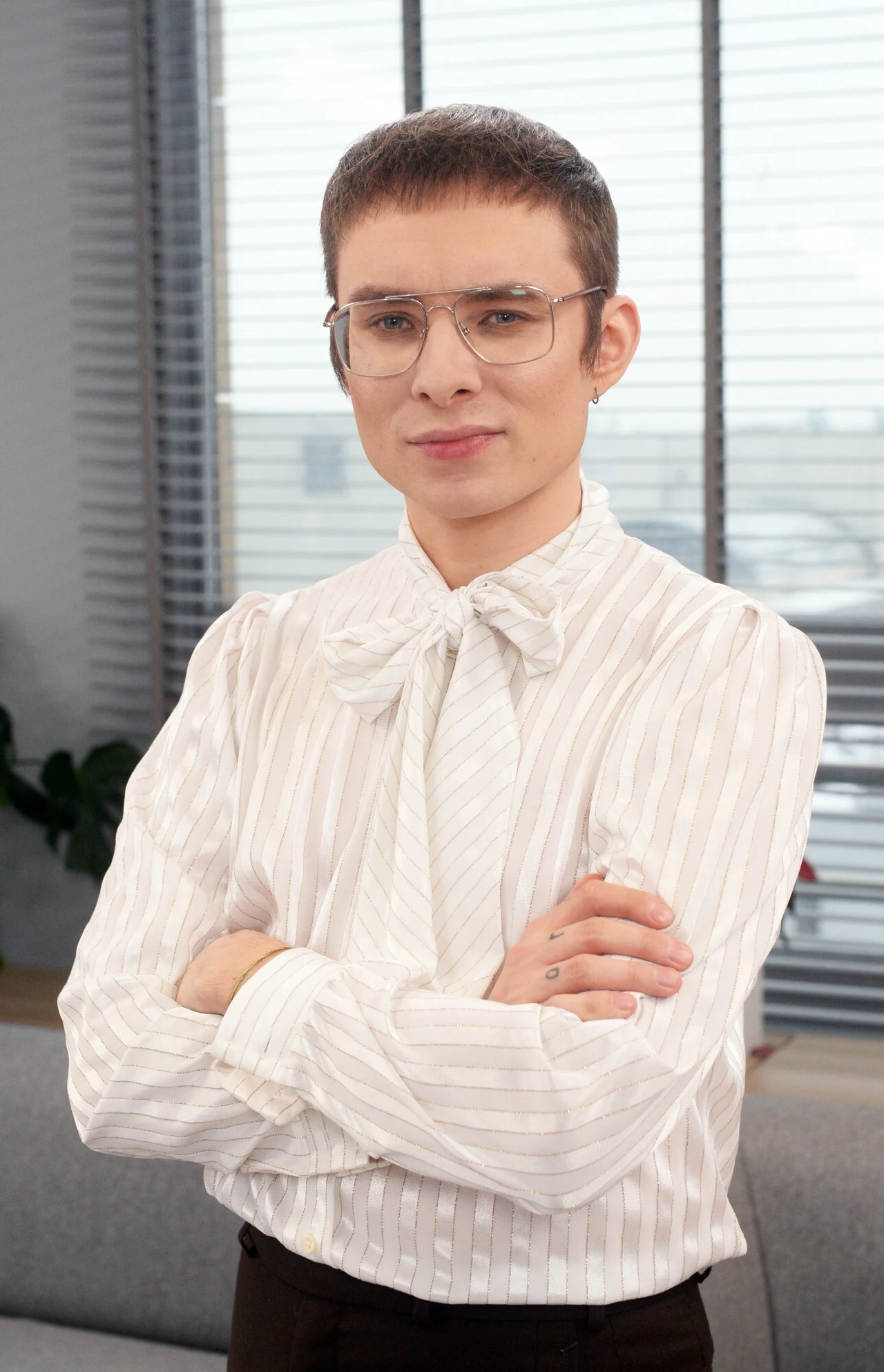 Ralph Kaminski w naturalnych włosach Ralph Kaminski w naturalnych włosach