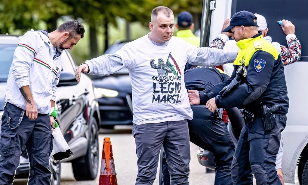 Kibice Legii Warszawa w Alkmaar Kibice Legii Warszawa w Alkmaar