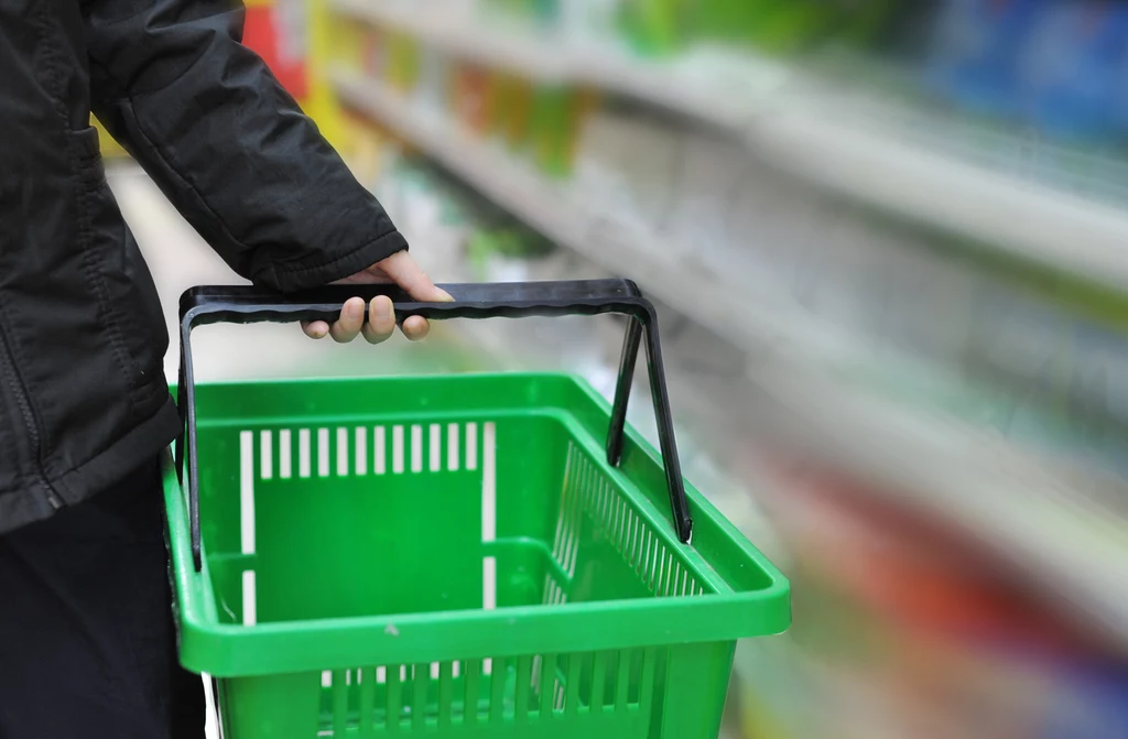 Podatek od plastiku 1 stycznia 2024 wchodzi w życie. Zakupy będą droższe.