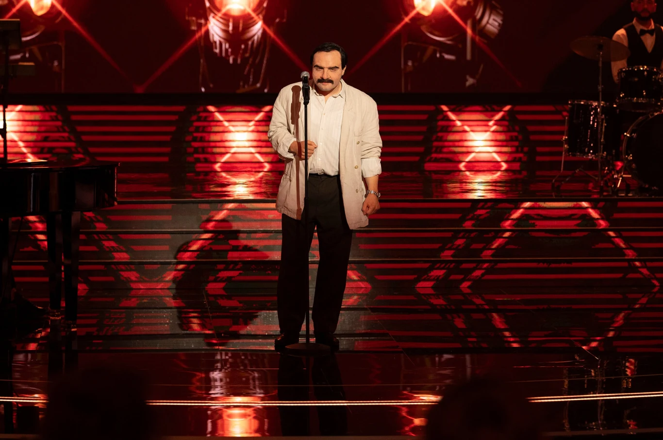 "Twoja Twarz Brzmi Znajomo". Jakub Gąsowski jako Andrzej Zaucha "Twoja Twarz Brzmi Znajomo". Jakub Gąsowski jako Andrzej Zaucha