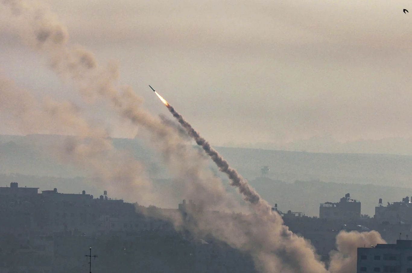 Hamas zaatakował Izrael. Polskie władze reagują Hamas zaatakował Izrael. Polskie władze reagują