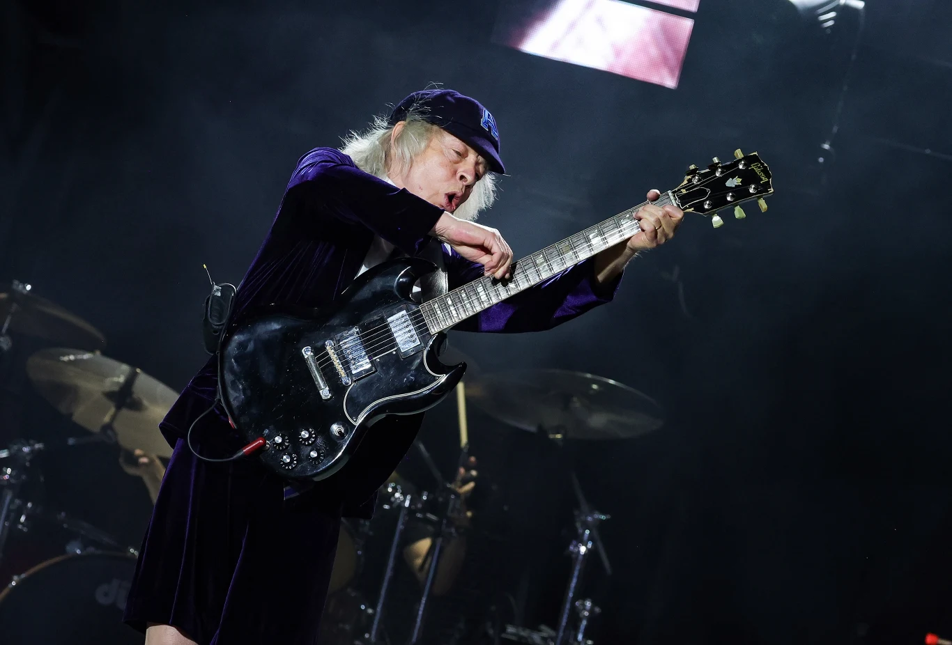 Występ podczas Power Trip oparty był na klasycznej płycie "Back in Black" (w sumie sześć utworów). Nie zabrakło także nagrań z "Let There Be Rock", "Highway to Hell", "Powerage" i "T.N.T.".