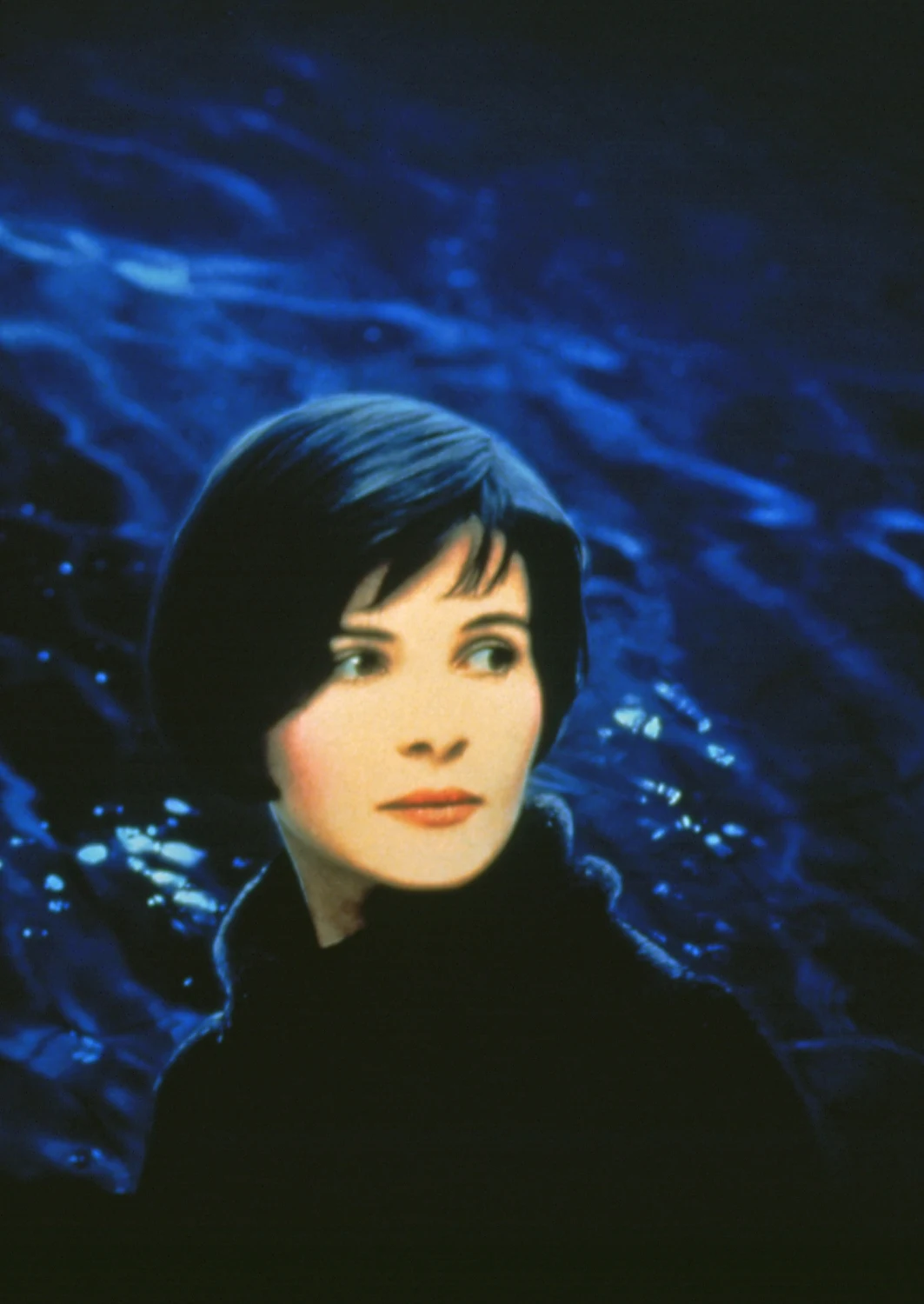 Juliette Binoche w filmie "Trzy kolory: Niebieski"