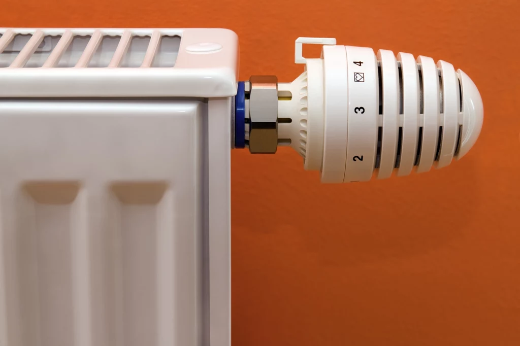Aby generować jak najmniejsze koszty za ogrzewanie, najlepiej ustawić termostat na wartość 3-3,5