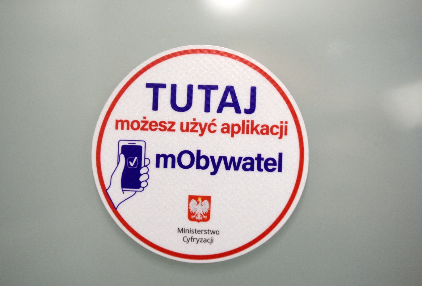 Elektronicznego dowodu, dostępnego w aplikacji, można użyć niemal wszędzie Elektronicznego dowodu, dostępnego w aplikacji, można użyć niemal wszędzie