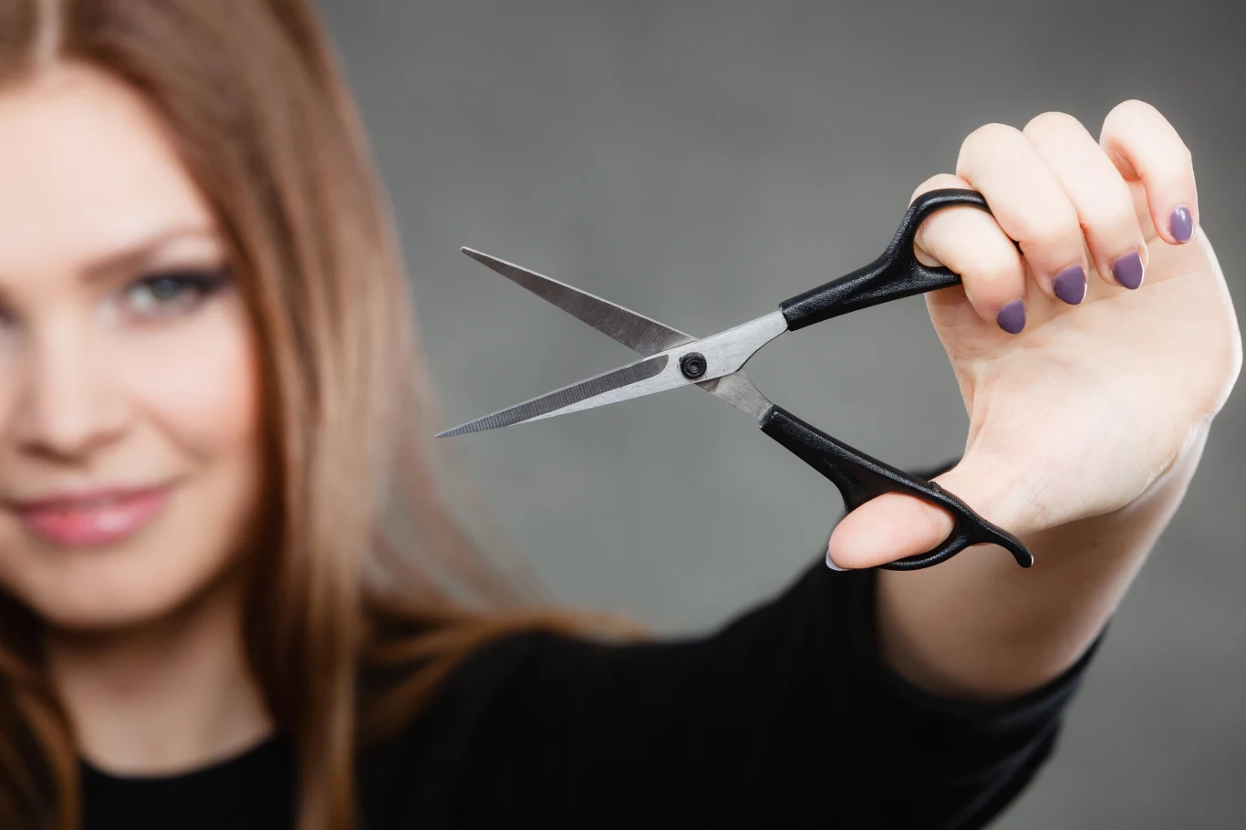 Jak szybko naostrzyć nożyczki? Nie potrzebujesz żadnych specjalnych urządzeń