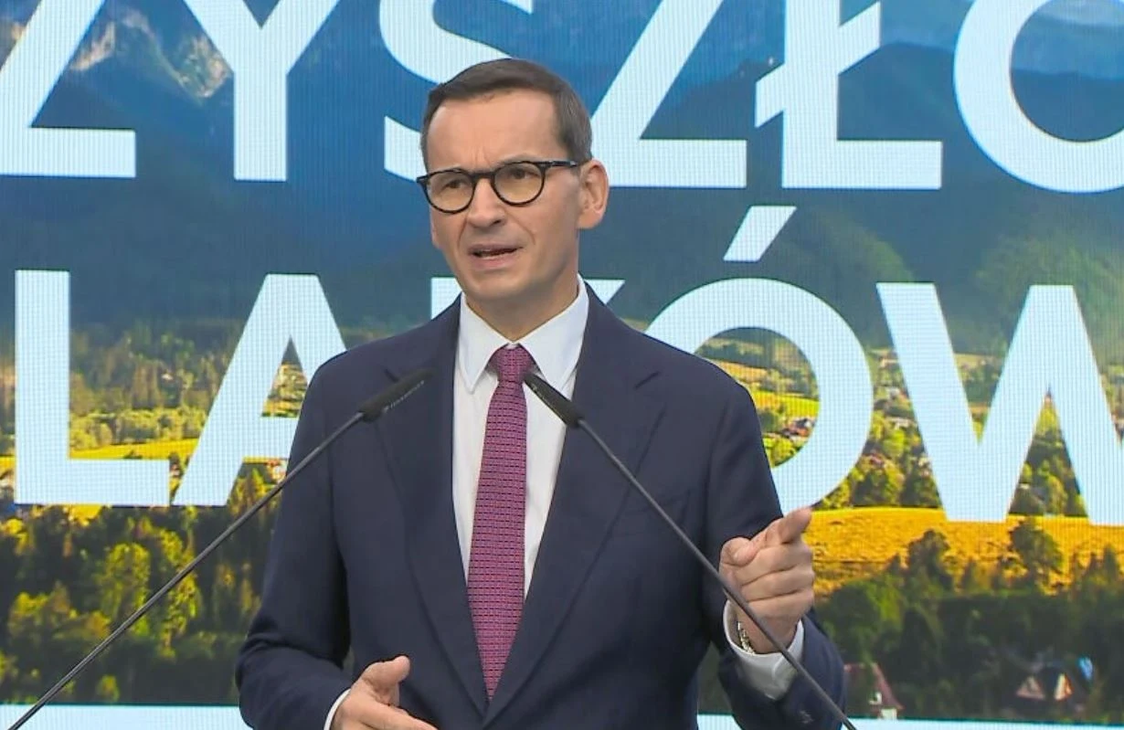Premier Mateusz Morawiecki zaapelował, by wziąć udział w referendum Premier Mateusz Morawiecki zaapelował, by wziąć udział w referendum