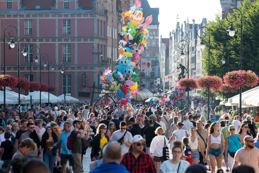 Ile naprawdę zarabiają Polacy? Dwie trzecie Polaków ma mniej niż średnią krajową