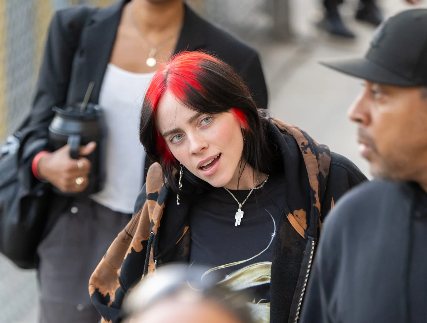 Billie Eilish gościła w programie Jimmy'ego Kimmela Billie Eilish gościła w programie Jimmy'ego Kimmela