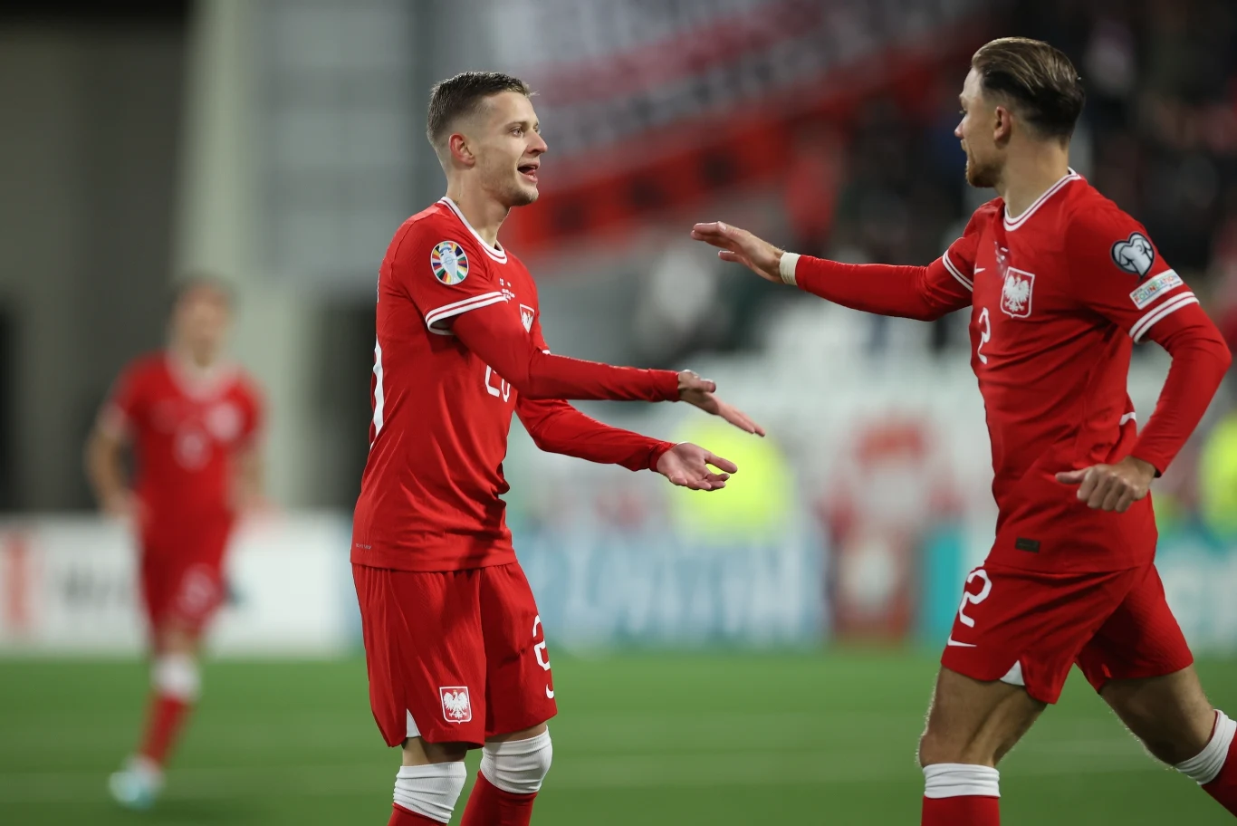 Sebastian Szymański i Matty Cash