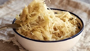 Odchudzają, chronią jelita, serce i mózg. Która kapusta jest zdrowsza - polska czy koreańska?