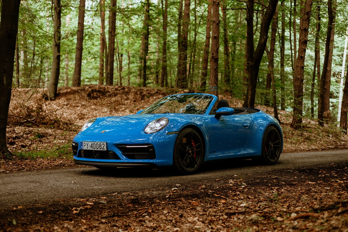 Porsche 911 Carrera 4 GTS Cabriolet Porsche 911 Carrera 4 GTS Cabriolet