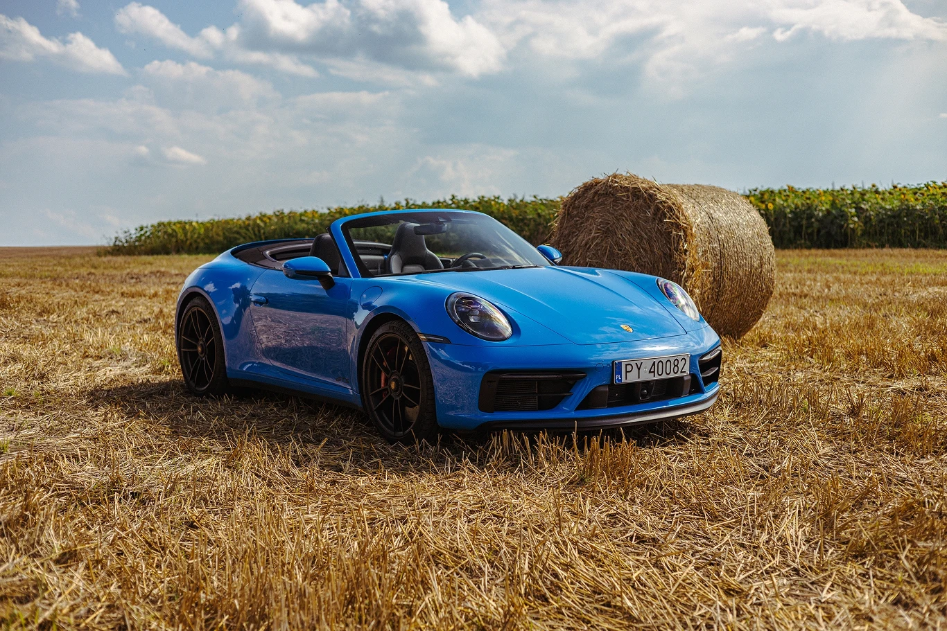 Porsche 911 Carrera 4 GTS Cabriolet Porsche 911 Carrera 4 GTS Cabriolet
