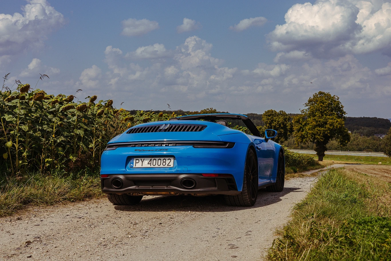 Porsche 911 Carrera 4 GTS Cabriolet Porsche 911 Carrera 4 GTS Cabriolet