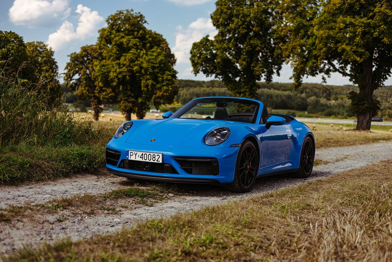 Porsche 911 Carrera 4 GTS Cabriolet Porsche 911 Carrera 4 GTS Cabriolet