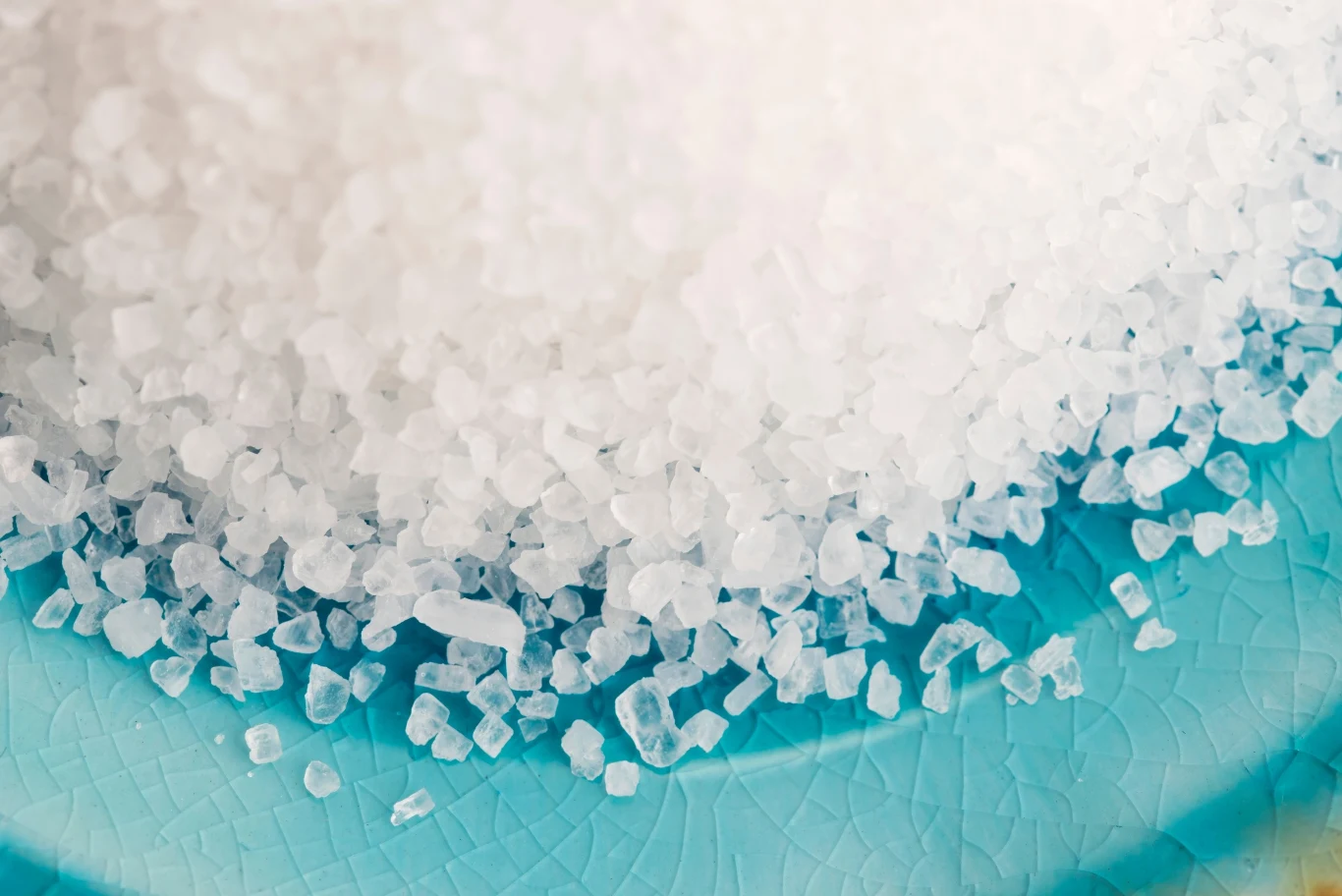 Na domowe odżywki z solą morską muszą uważać osoby ze skłonnościami do podrażnień skóry głowy Na domowe odżywki z solą morską muszą uważać osoby ze skłonnościami do podrażnień skóry głowy