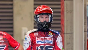 Gruchnęła wiadomość i wtedy wysłał ofertę. Gwiazdy nie przebierały w środkach