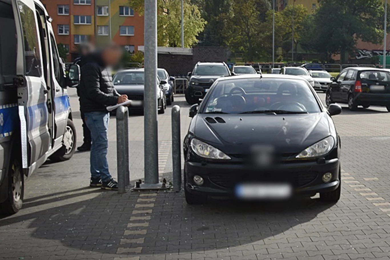 Kierująca nie posiadała uprawnień. Jej sprawą zajmie się sąd