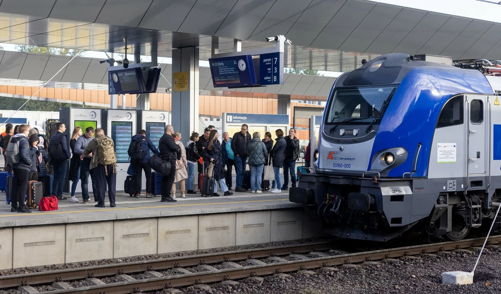 Podróżni muszą się przygotować na korektę rozkładów jazdy PKP Intercity. (zdj. ilustracyjne)