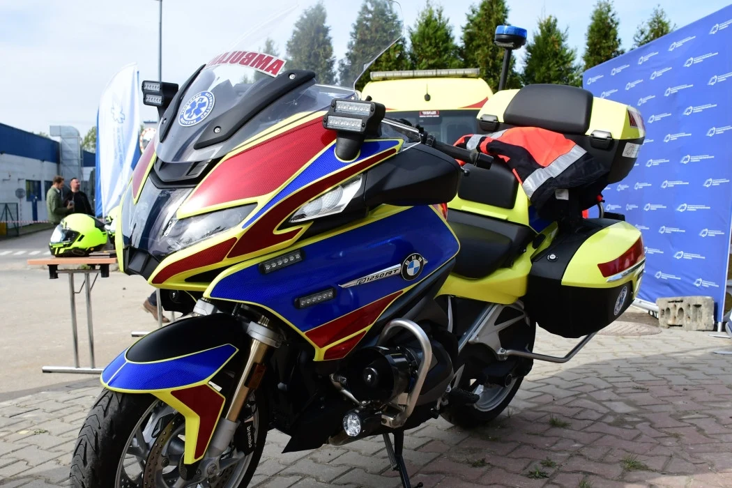 Motoambulans sosnowieckiego pogotowia. Moto-ambulans sosnowieckiego pogotowia / Urząd Marszałkowski Województwa Śląskiego