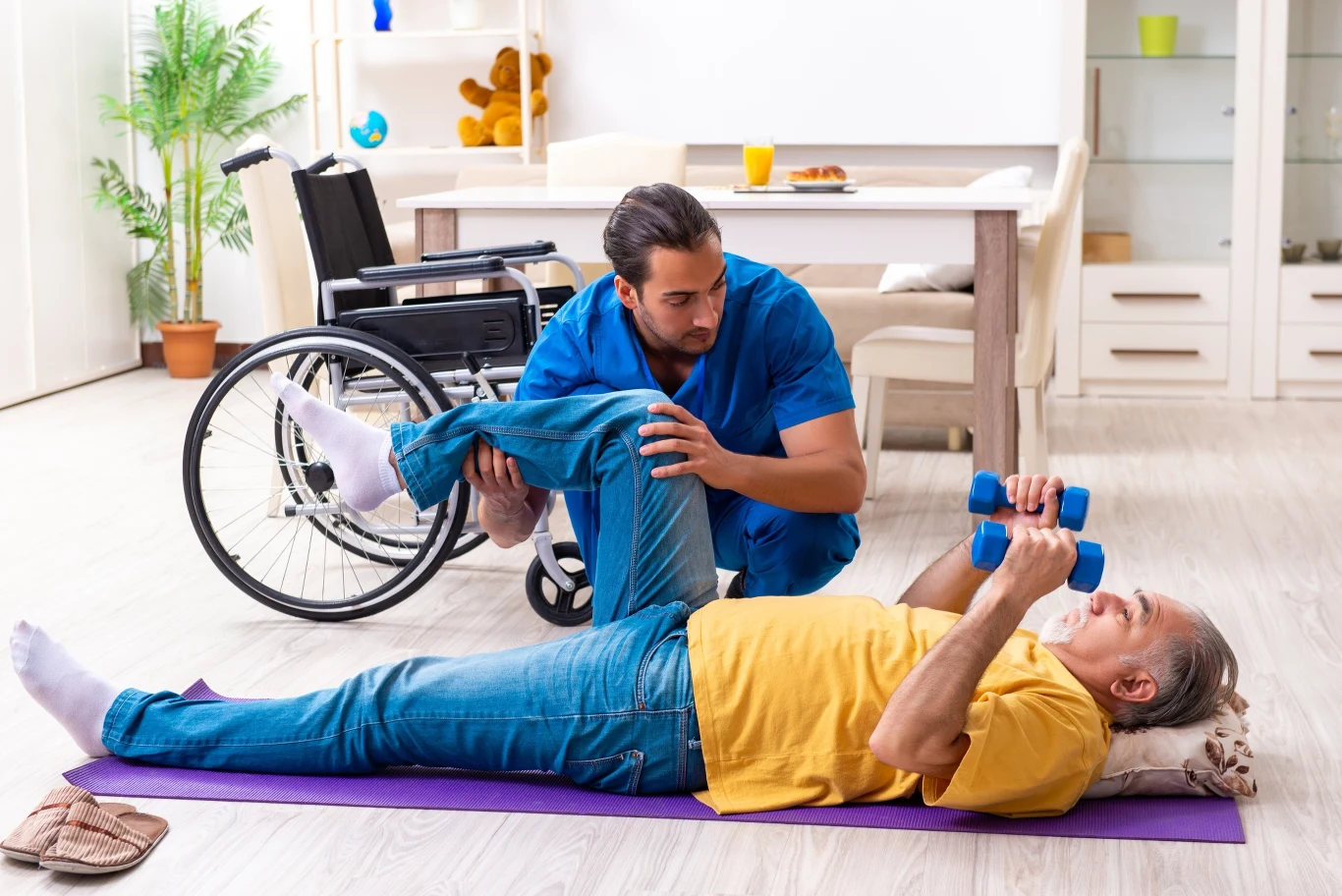 Świadczenie rehabilitacyjne ma pomóc wrócić na rynek pracy.