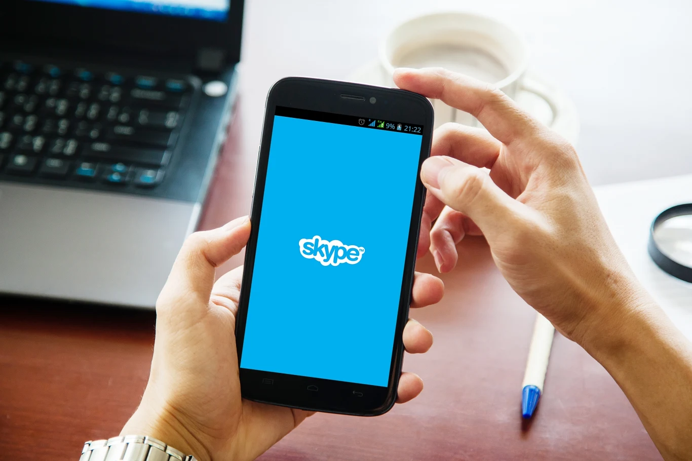 Skype i Teams zhakowane. Użytkownicy pobrali niewinnie wyglądające szkodliwe oprogramowanie. Skype i Teams zhakowane. Użytkownicy pobrali niewinnie wyglądające szkodliwe oprogramowanie.