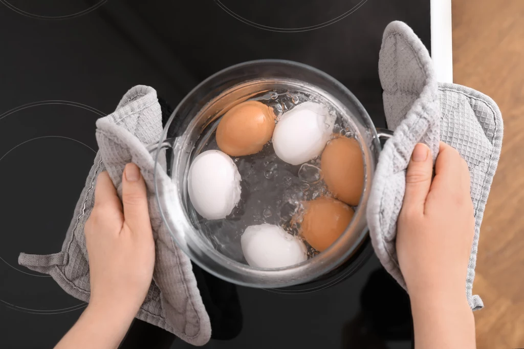 Jajka ugotowane na twardo to podstawa pysznych kotletów bezmięsnych