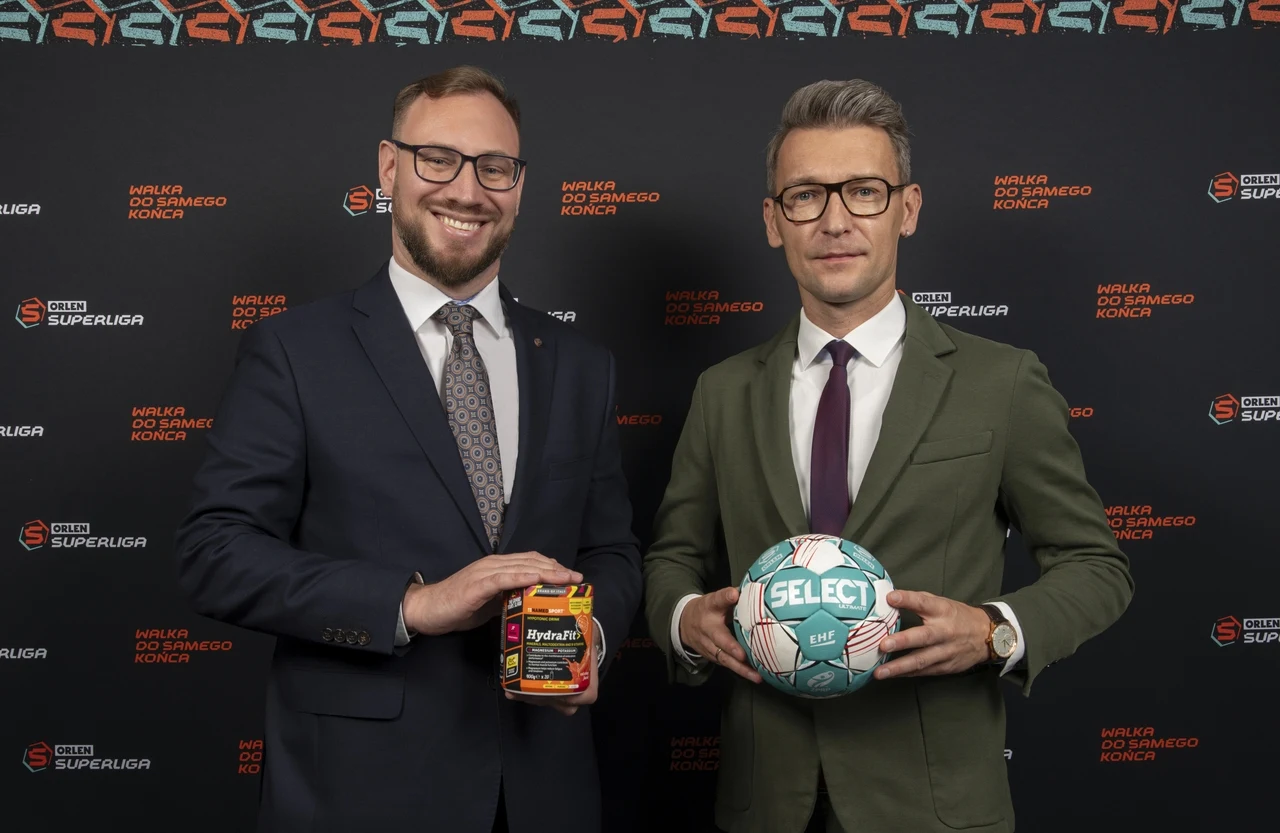 Piotr Należyty (Superliga) i Bartosz Weron (NAMEDSPORT)