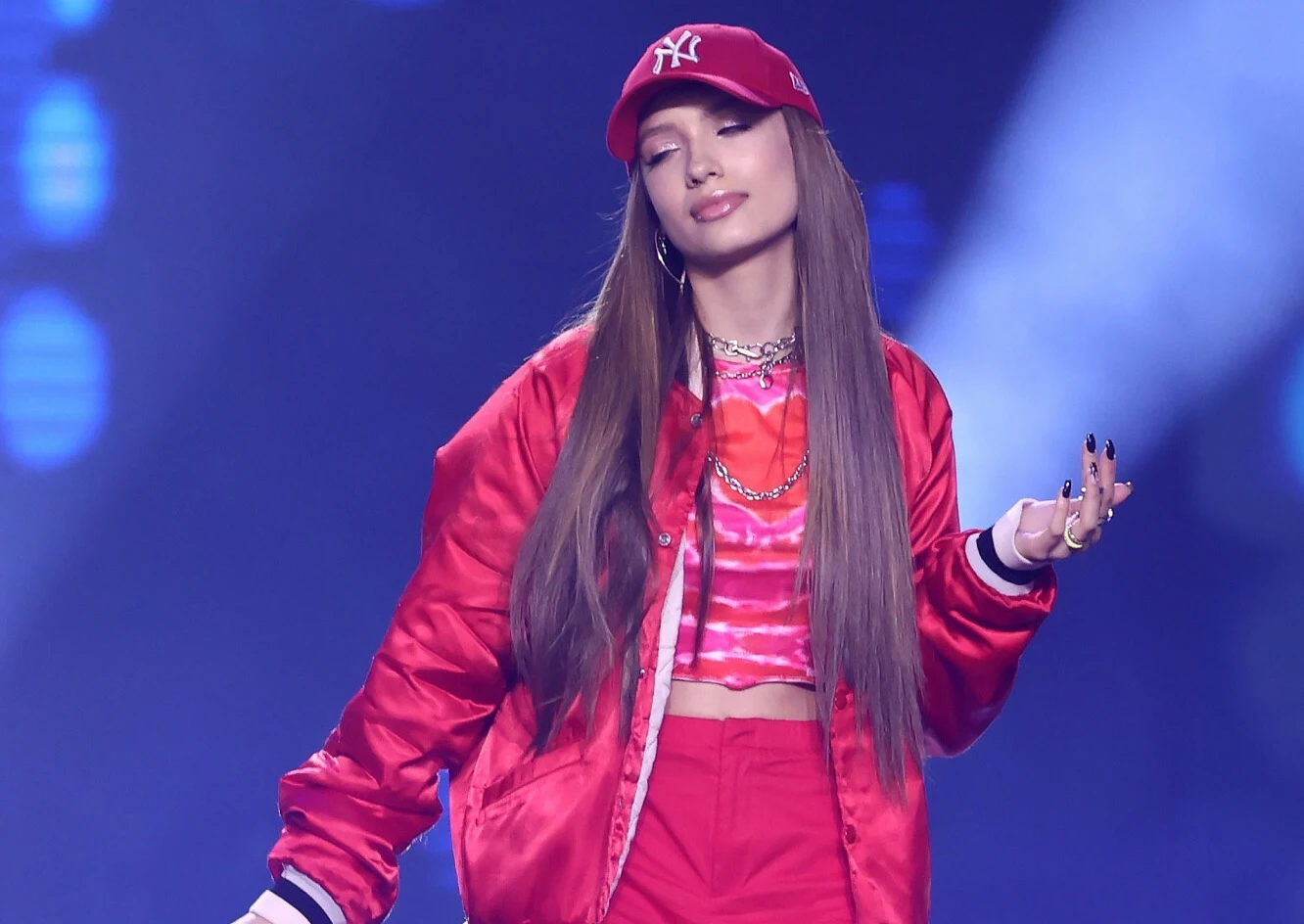 Viki Gabor uwielbia bomberki Viki Gabor uwielbia bomberki