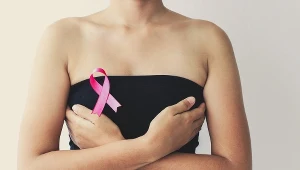 Trzeba sobie zdawać sprawę, że pierś rekonstruowana po amputacji zawsze będzie jednak różnić się od piersi pierwotnej, czy w ogóle od piersi w pełni naturalnej