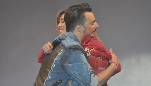 Tony Colombo i Belen Rodriguez na scenie w 2016 r.